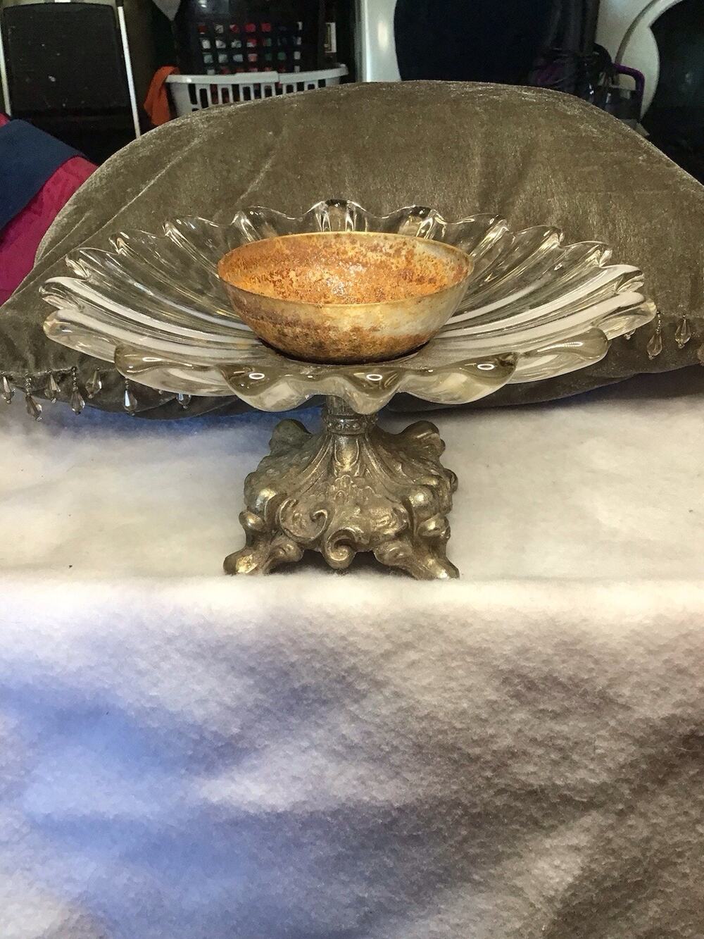 Clear Glass Ribbed Petal Centerpiece Ornate Brass Base